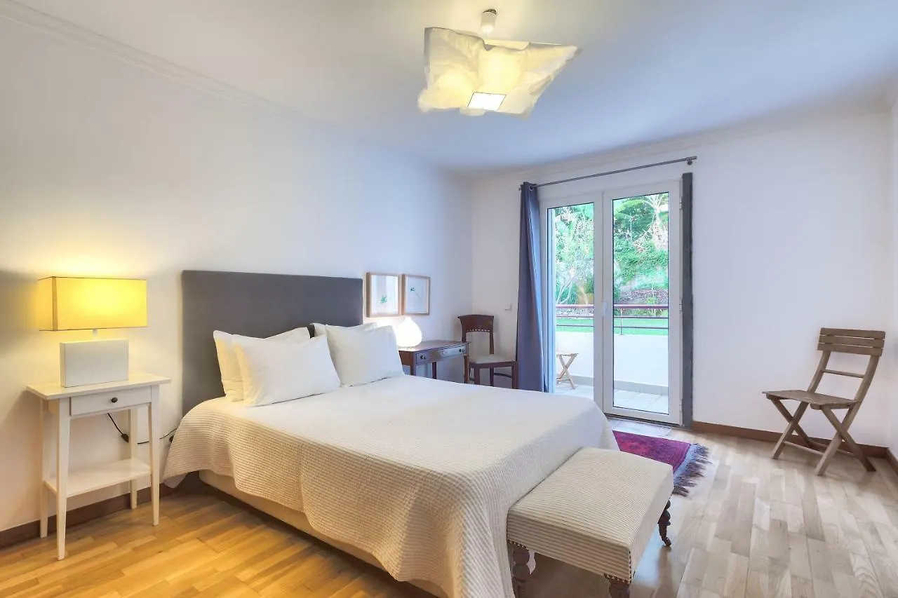 Jasmineiro Apartment 푼샬
